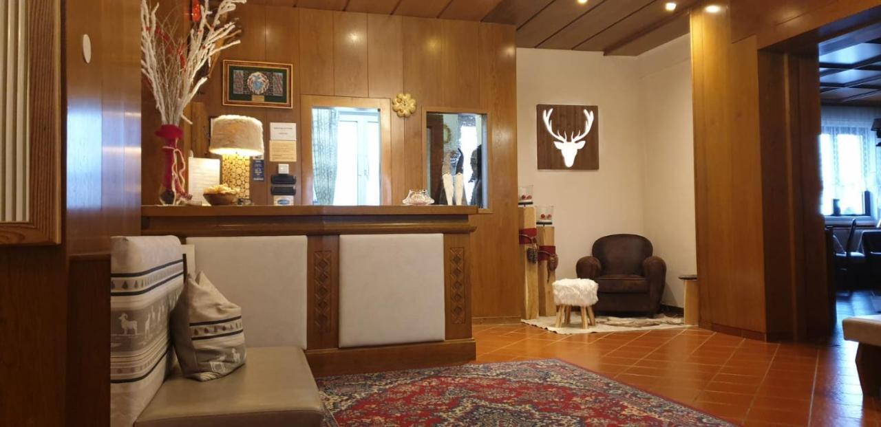 Albergo Bernard Canazei Exteriér fotografie